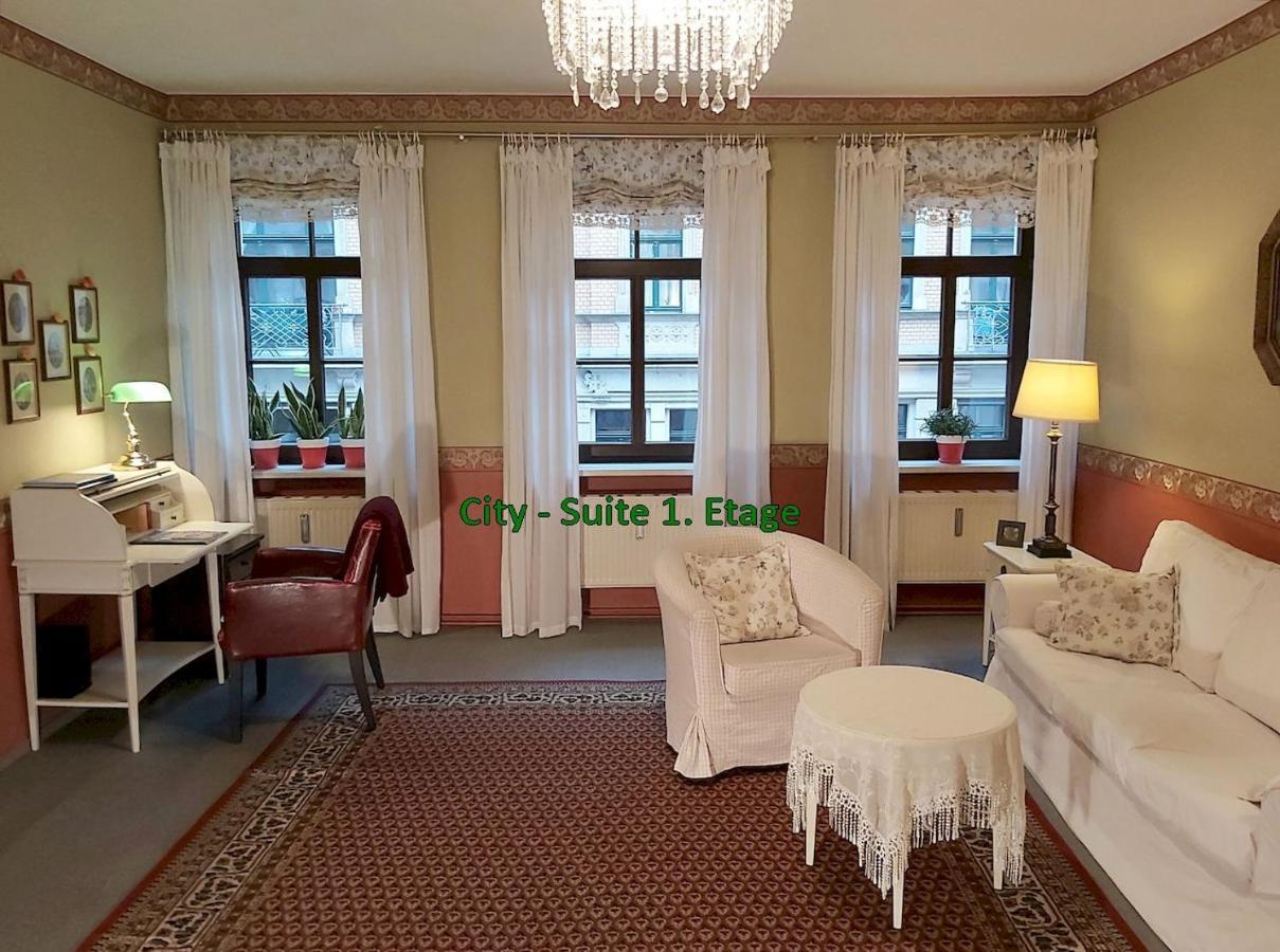 City-Ferienwohnungen-Dresden - Zentral Gelegen Im Haus Louisenstrasse 11 - Dresden-Neustadt Extérieur photo