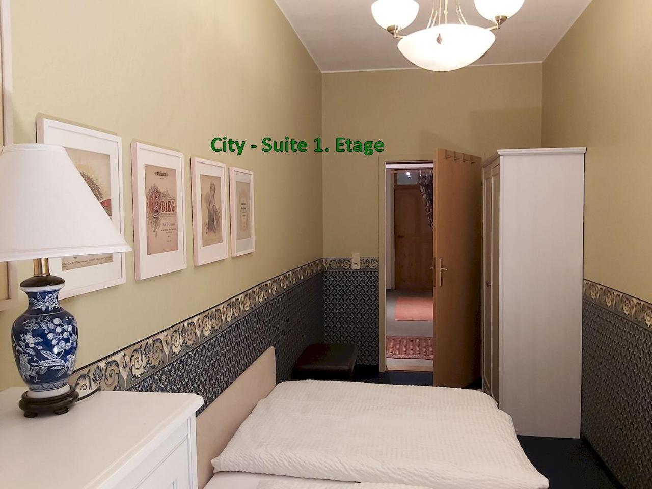 City-Ferienwohnungen-Dresden - Zentral Gelegen Im Haus Louisenstrasse 11 - Dresden-Neustadt Chambre photo