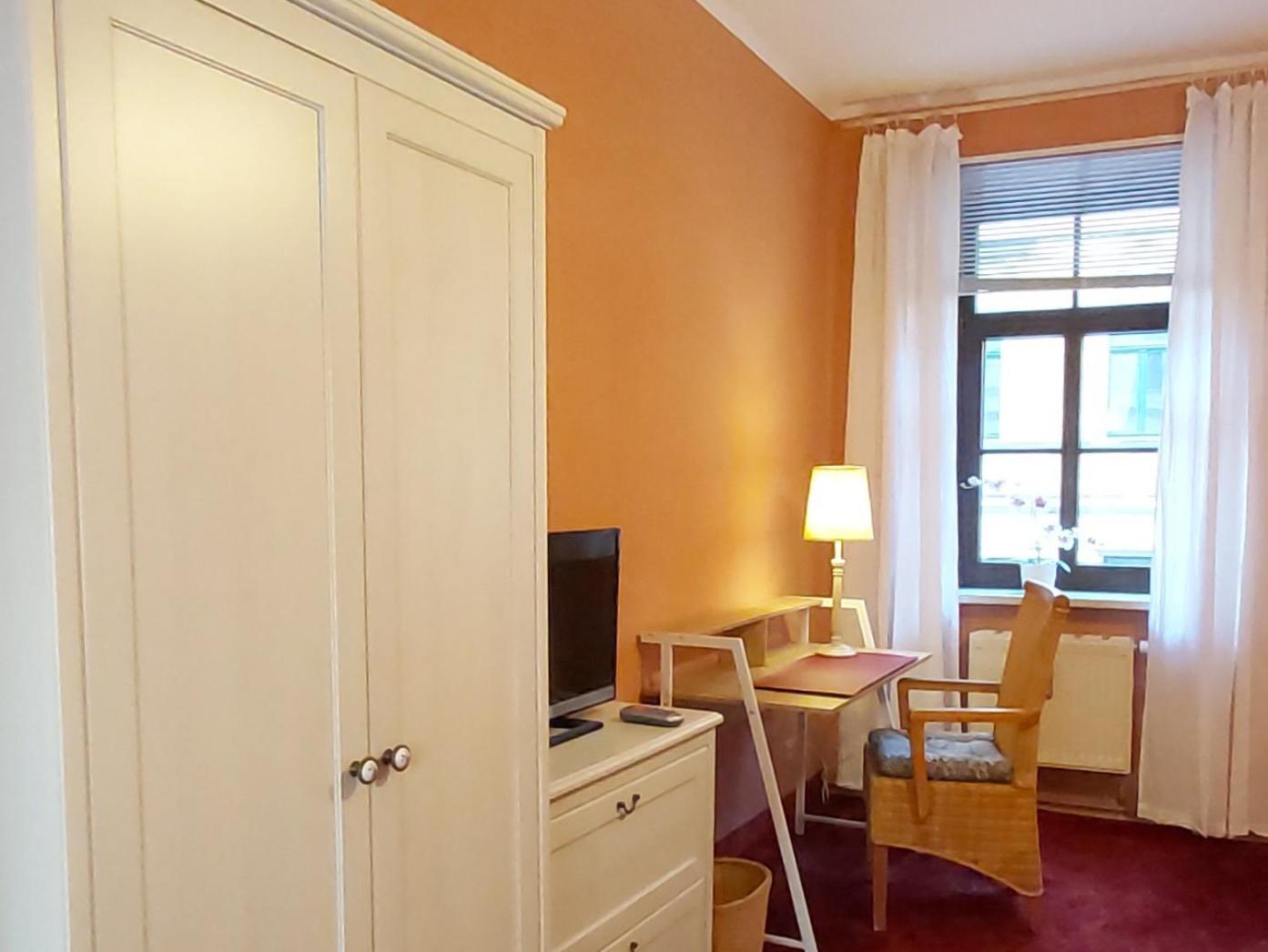 City-Ferienwohnungen-Dresden - Zentral Gelegen Im Haus Louisenstrasse 11 - Dresden-Neustadt Extérieur photo