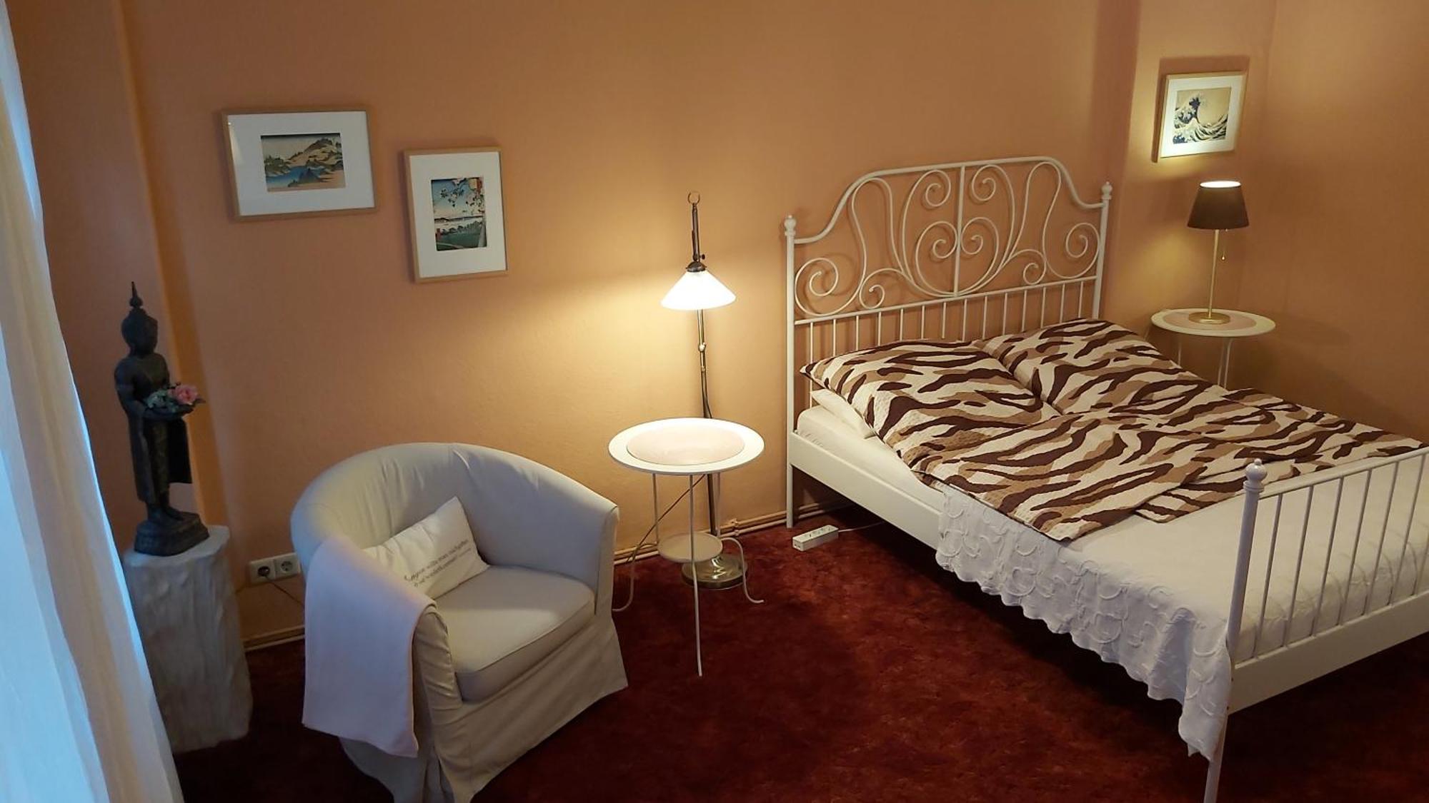 City-Ferienwohnungen-Dresden - Zentral Gelegen Im Haus Louisenstrasse 11 - Dresden-Neustadt Extérieur photo